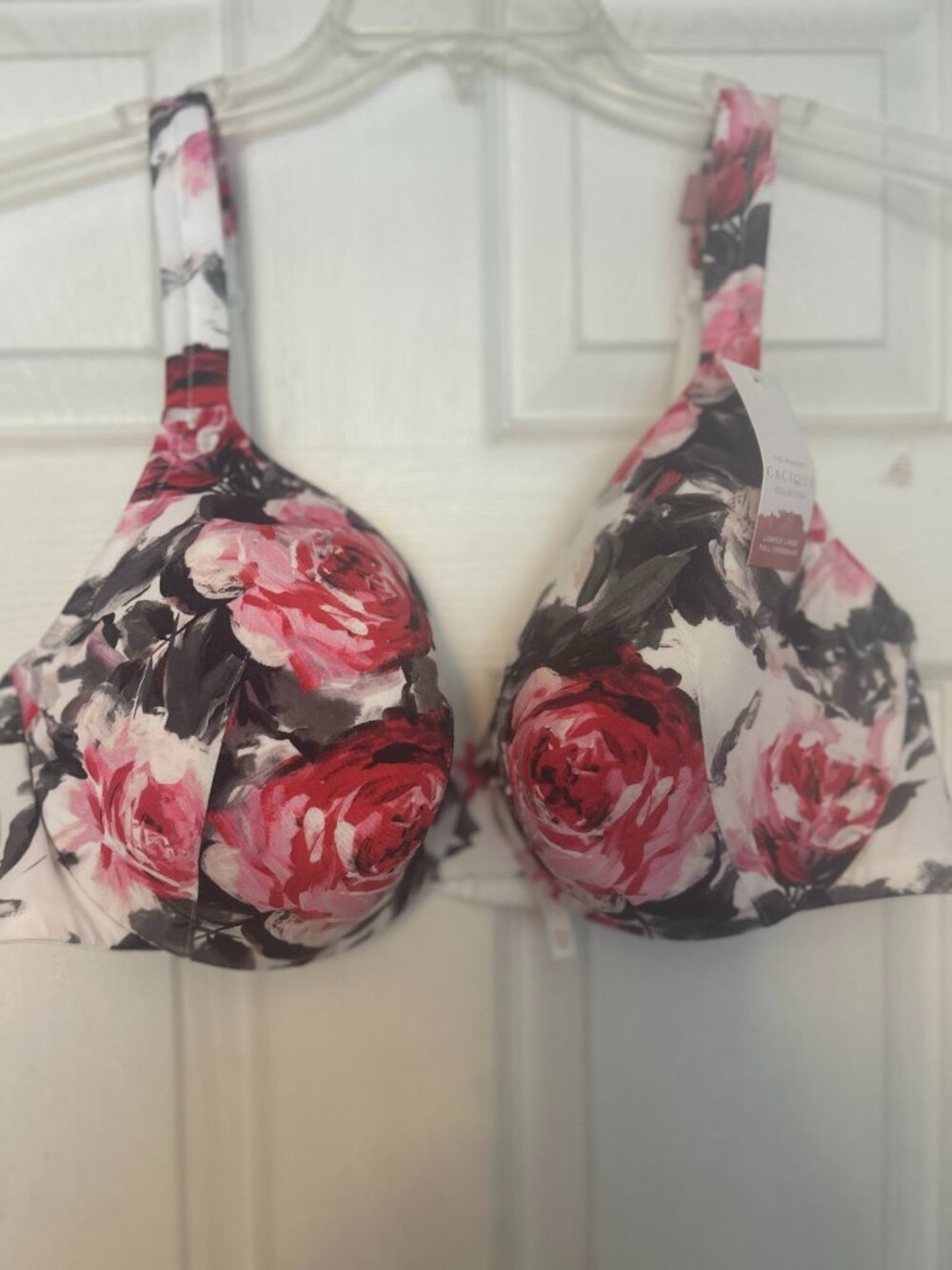 NWT Cacique Lightly Lined Full Coverage Floral Bra